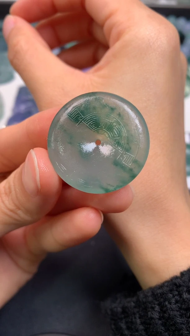 【闪购商品】定制翡翠未镶嵌1001906406