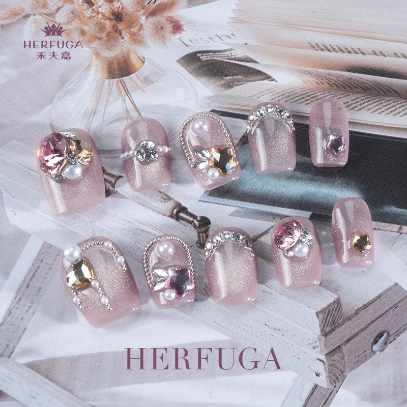 【莳恋】HERFUGA春节新款穿戴甲采用施华洛世奇水晶闪耀夺目