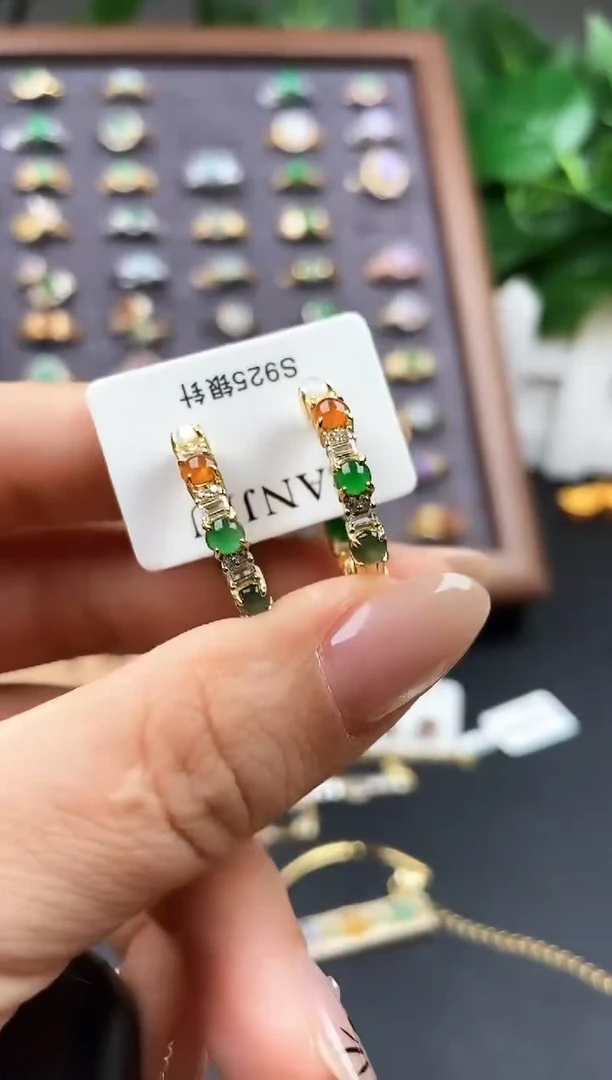 银S925镶嵌翡翠耳饰V****）12