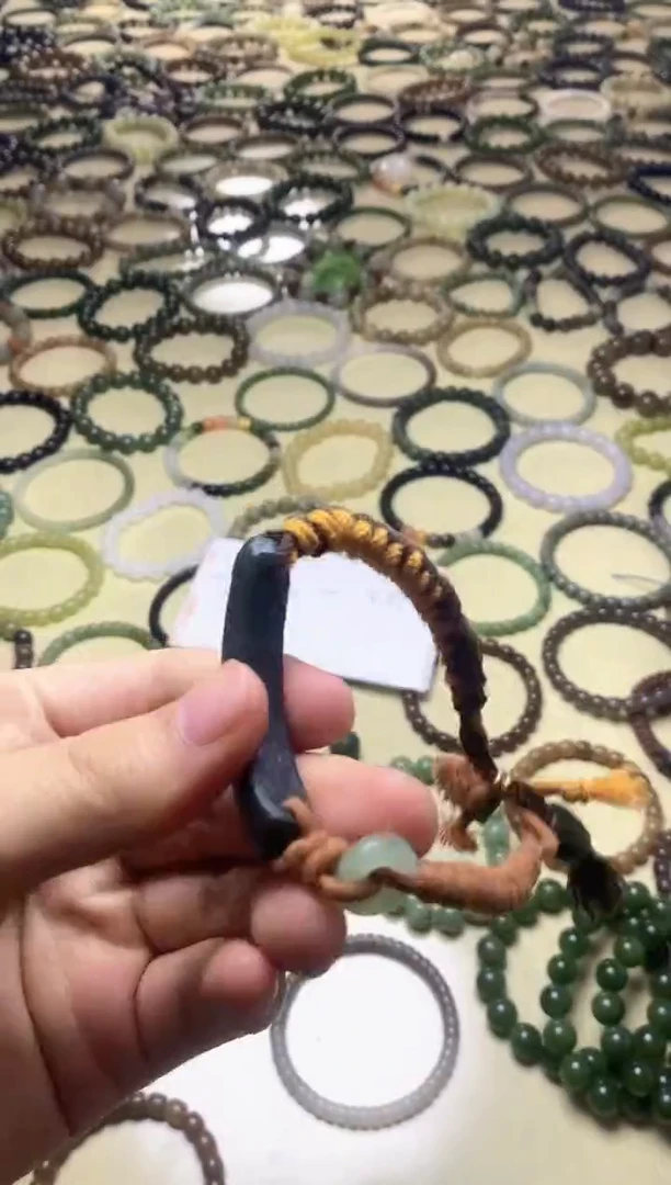未镶嵌手链和田玉万***?多样性链接拍一发一