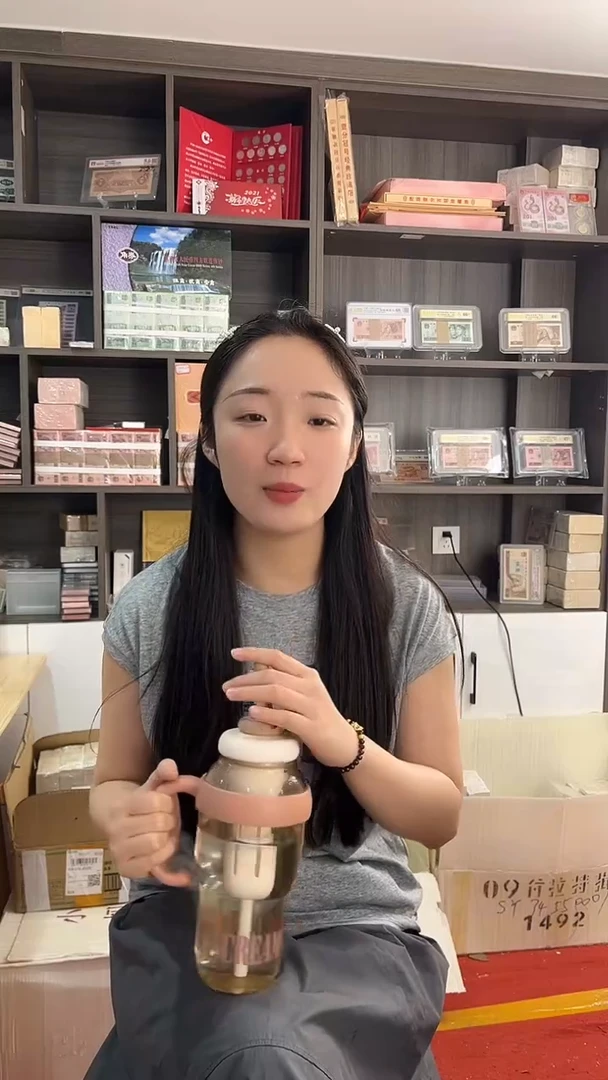 TW冠一千张连号15904001