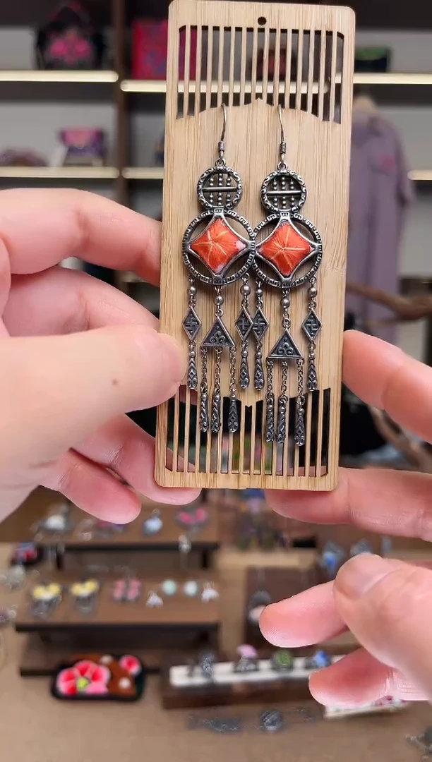 织绣1832黔东南苗族刺绣