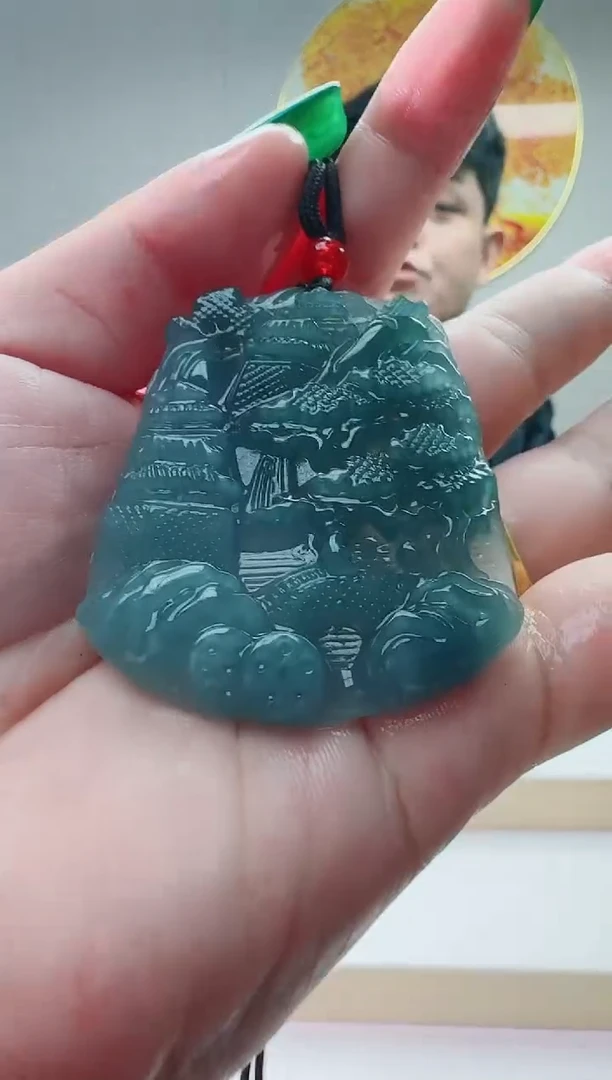 翡翠未镶嵌颈饰多样性随机发其一