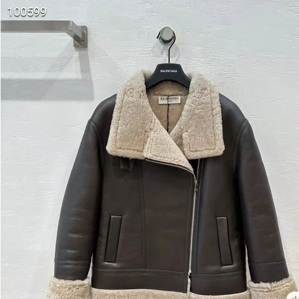 不分款式【83701】冬季短款百搭机车夹克外套时尚加厚女士皮毛一体