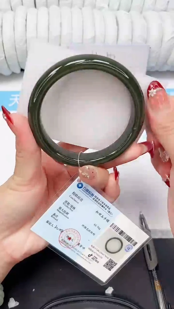 未镶嵌手镯和田玉86-62DB