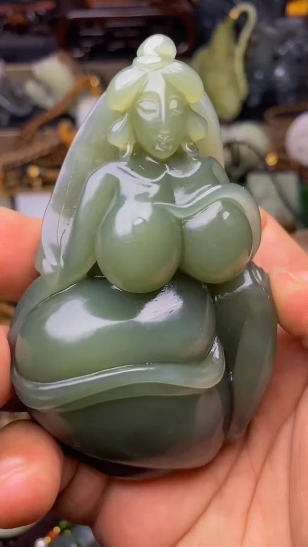 未镶嵌和田玉把件1