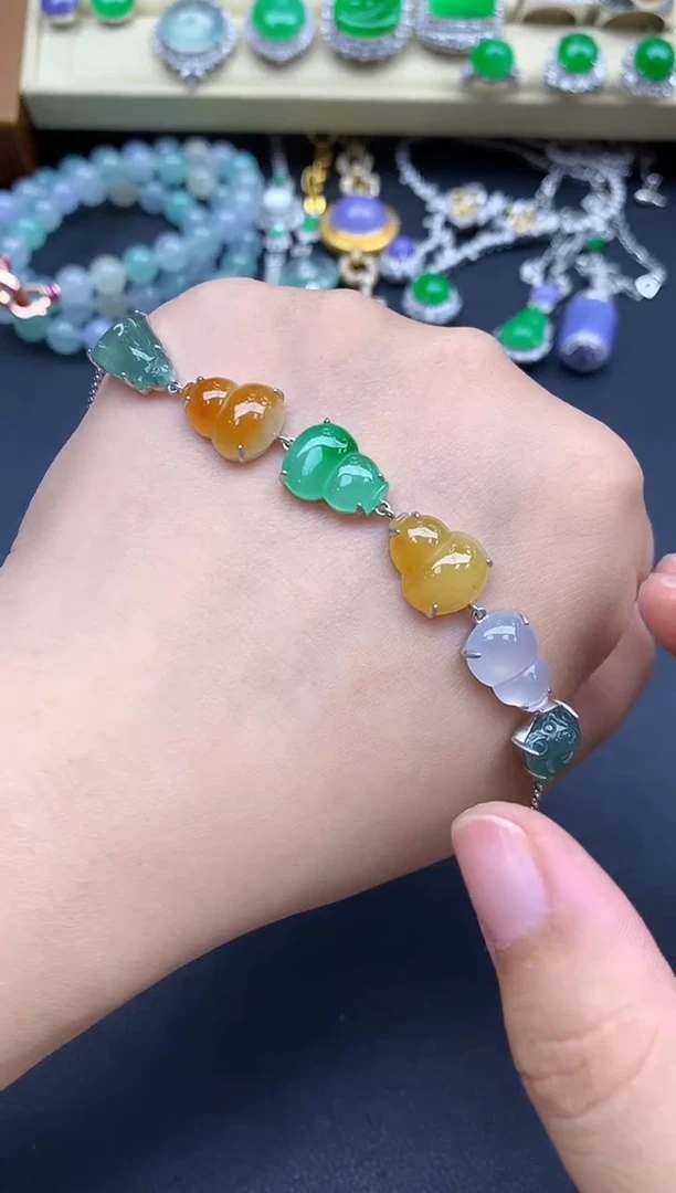 18K金镶嵌手链翡翠550-春日珠宝