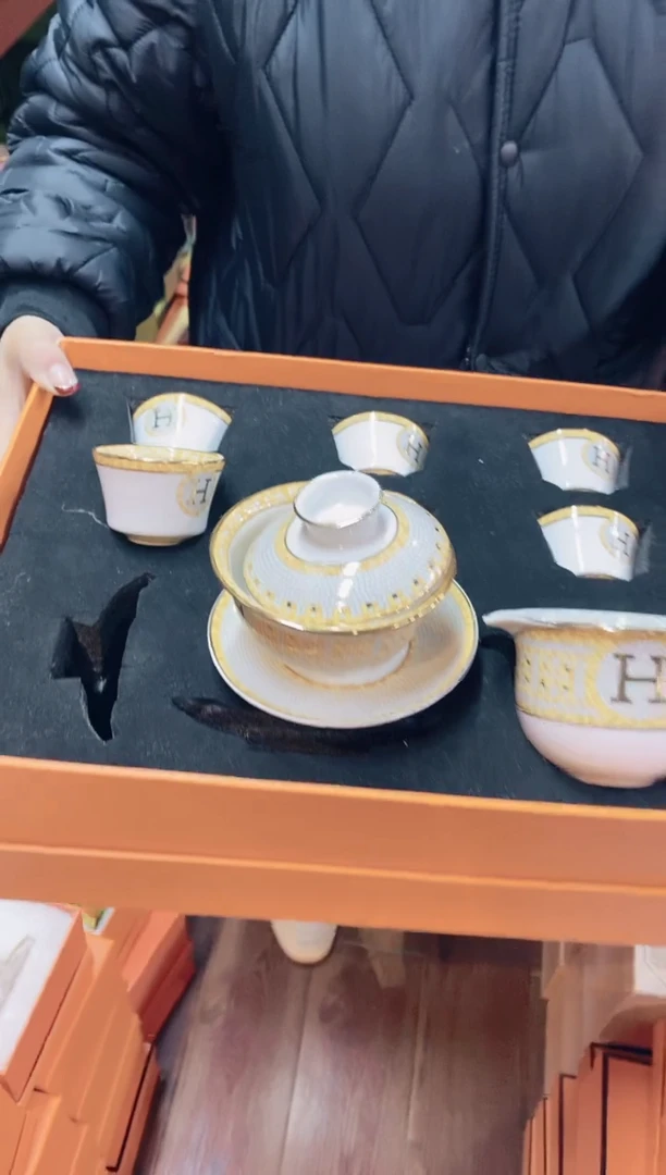 【闪购商品】杯鸿辉家品牌瓷器，京东包邮！