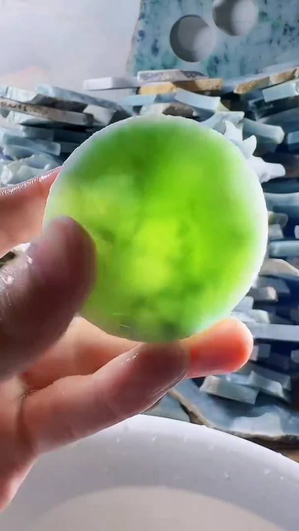 翡翠裸石缅甸翡翠A货文9651