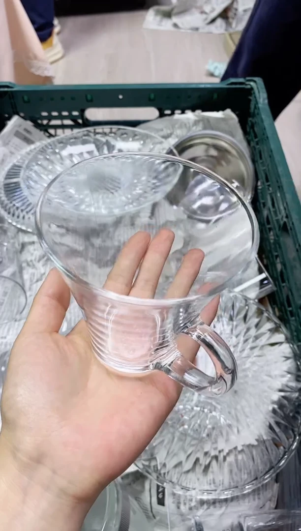/芳****?110精美瓷器感谢选购