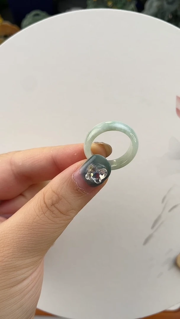 翡翠未镶嵌颈饰定制翡翠18.4