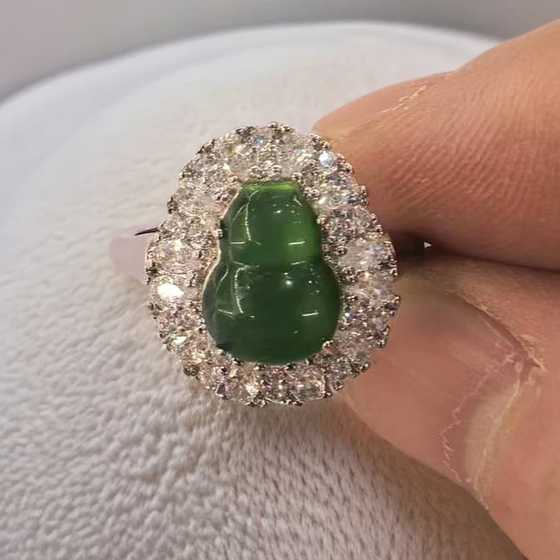 （库存处理）-高定珠宝天然绿色翡翠葫芦戒指设计款F944镶嵌豪华