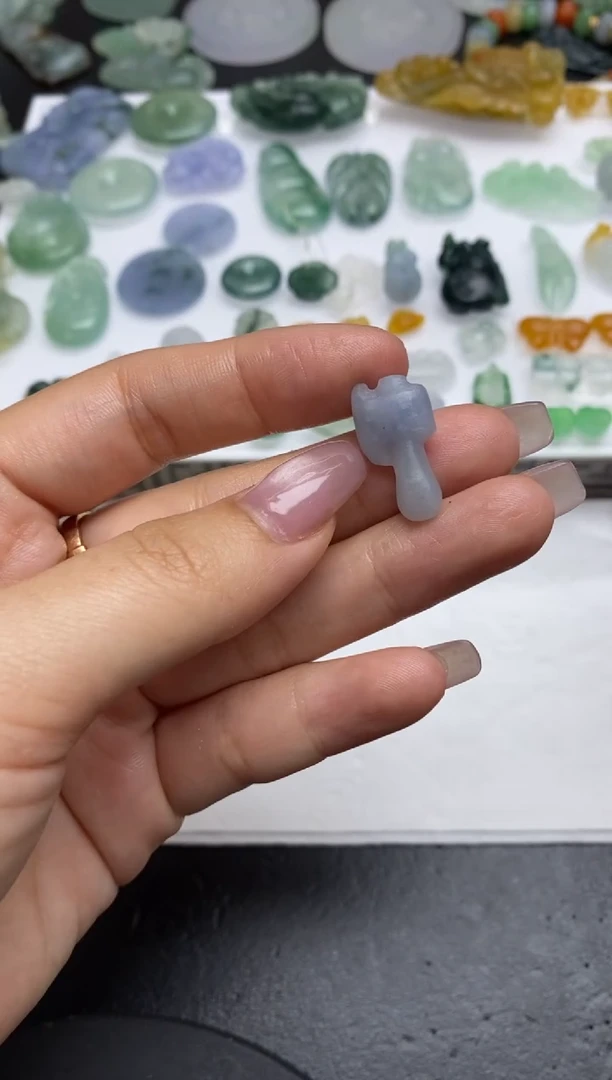 【闪购商品】定制翡翠未镶嵌翡翠毛货~