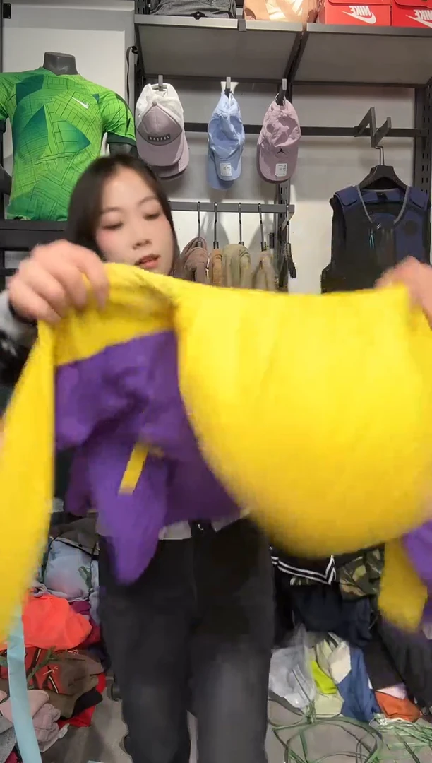 1504编码 瑕疵款直播间过款为准 尺码