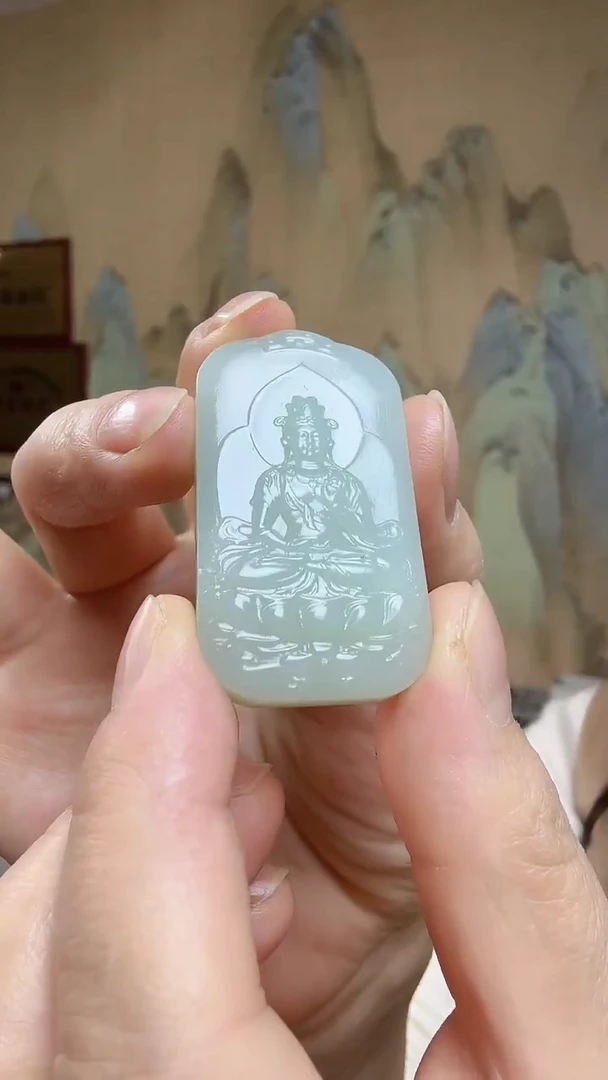 颈饰未镶嵌和田玉.