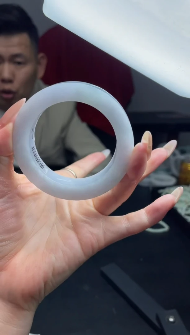 【闪购商品】定制翡翠手镯未镶嵌DDJ22477