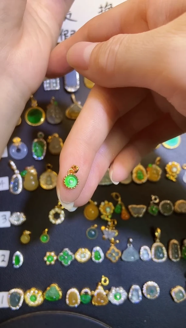 吊坠(不含链)银S925镶嵌翡翠1