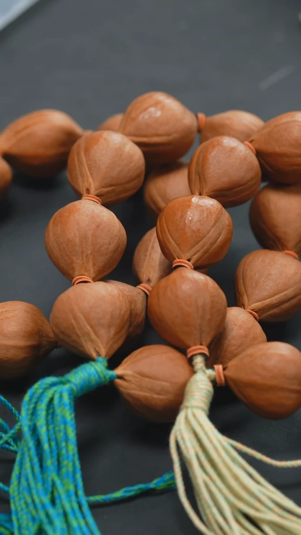 橄榄核手串2.4水晶核素串