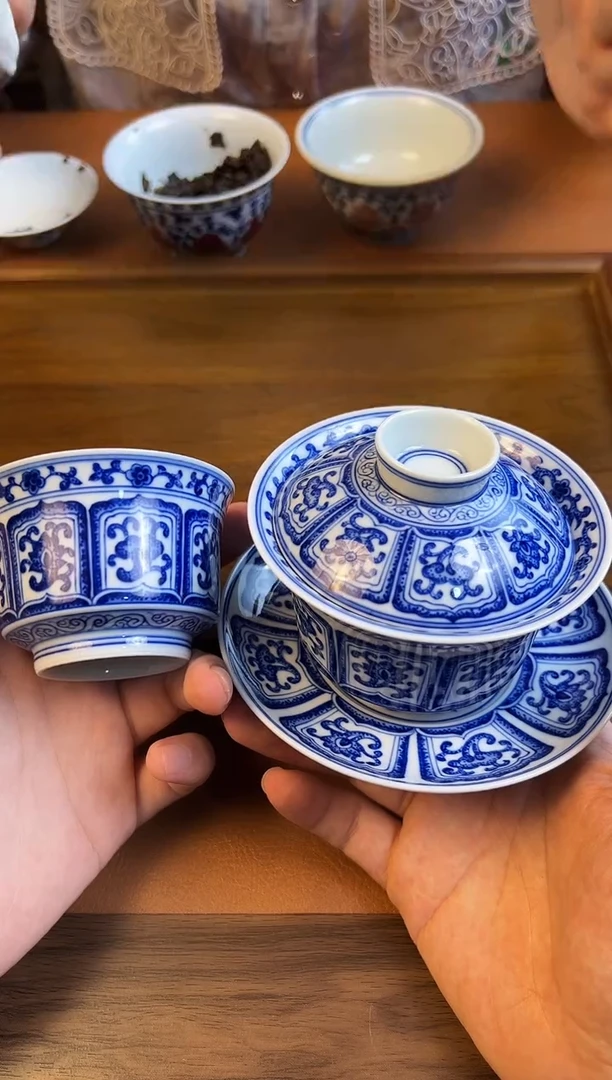 问青坊纯手工手绘青花林芝莲花柴窑套组
