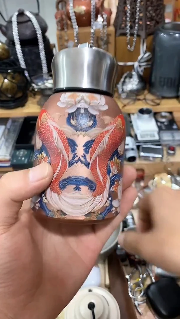 瓷片闪购商品   如图所示