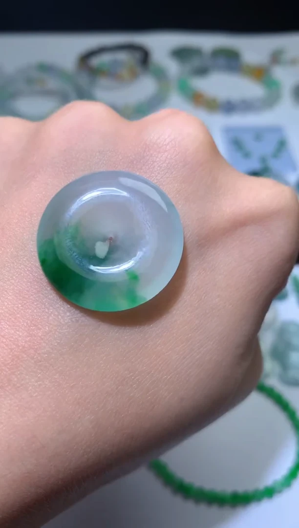 未镶嵌定制翡翠e****n毛货