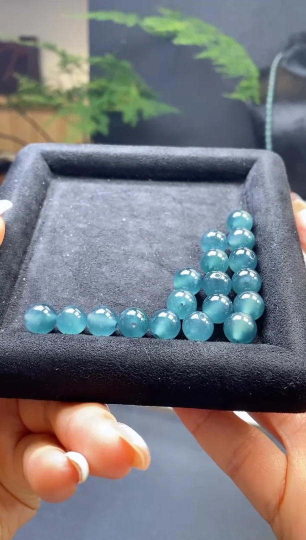 【闪购商品】翡翠颈饰未镶嵌1002038285