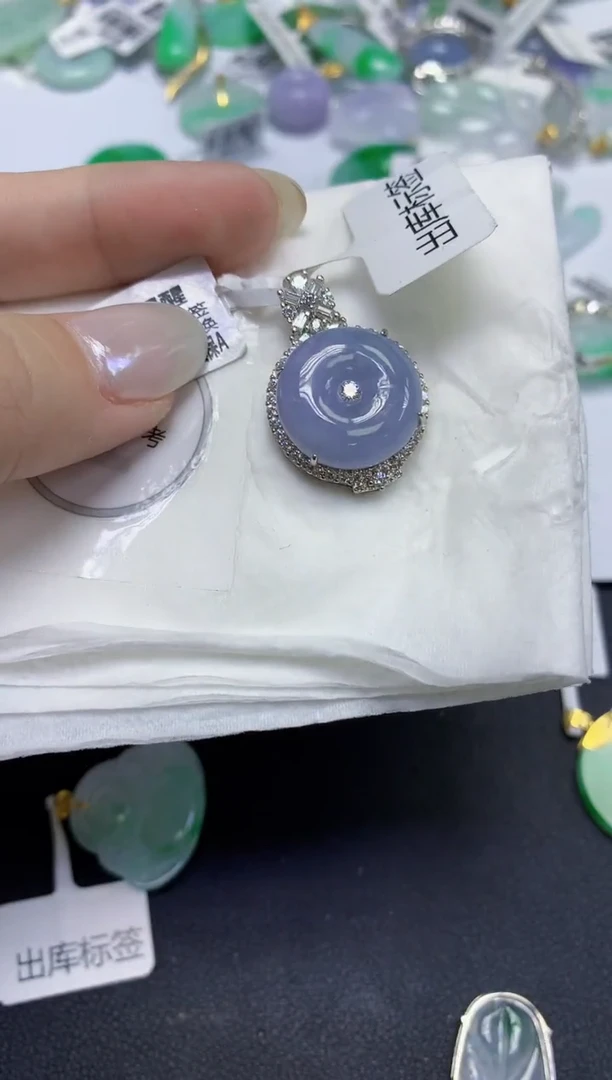 颈饰未镶嵌翡翠天然缅甸翡翠A货百元以上9元证书费自理