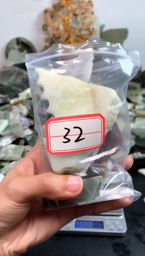 未镶嵌和田玉摆件32