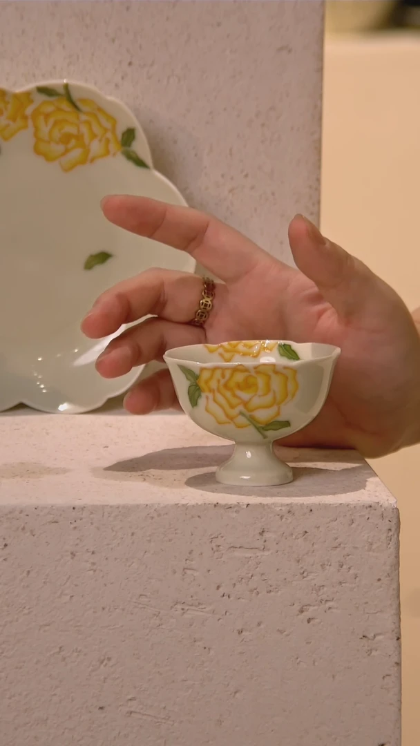 FQ-明知山志-玫瑰的故事-念露高足茶杯