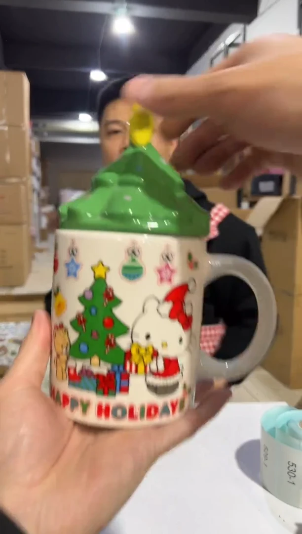 【闪购商品】杯圣诞树盖子kt水杯