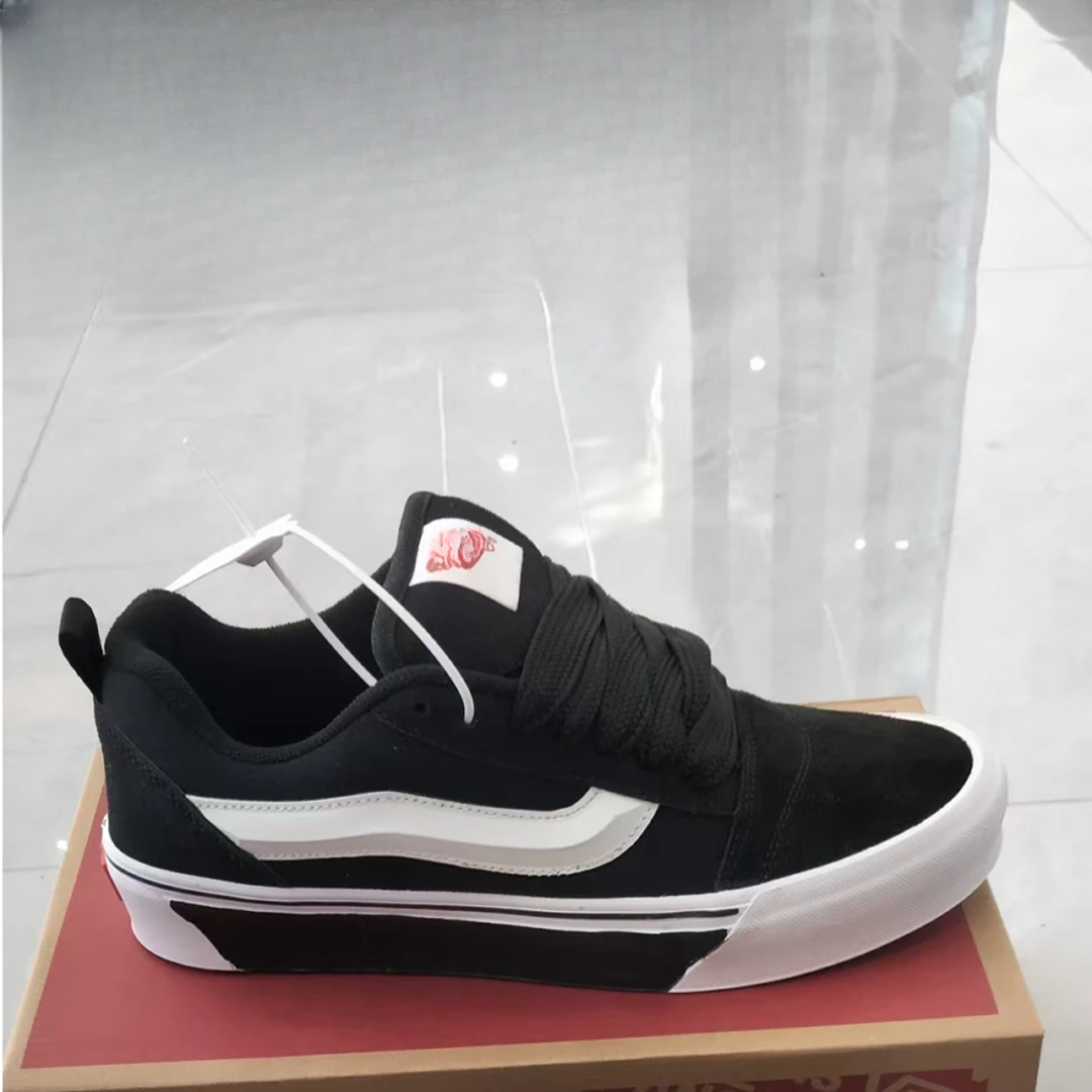 联名万胖胖面包鞋男女情侣复古板鞋秋冬新款1