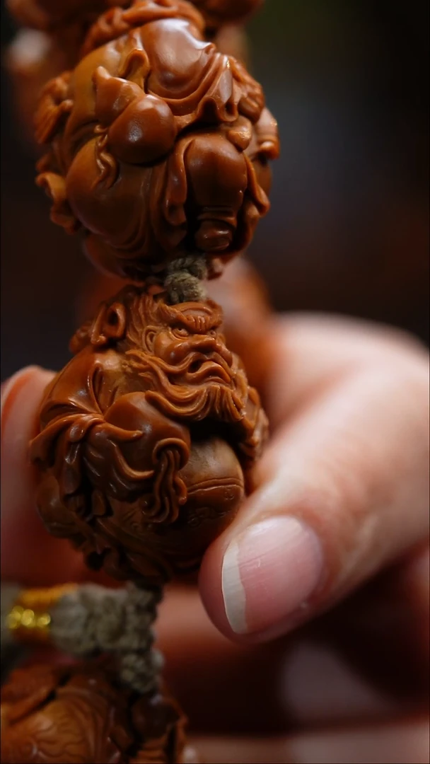 【闪购商品】橄榄核吊坠橄榄核