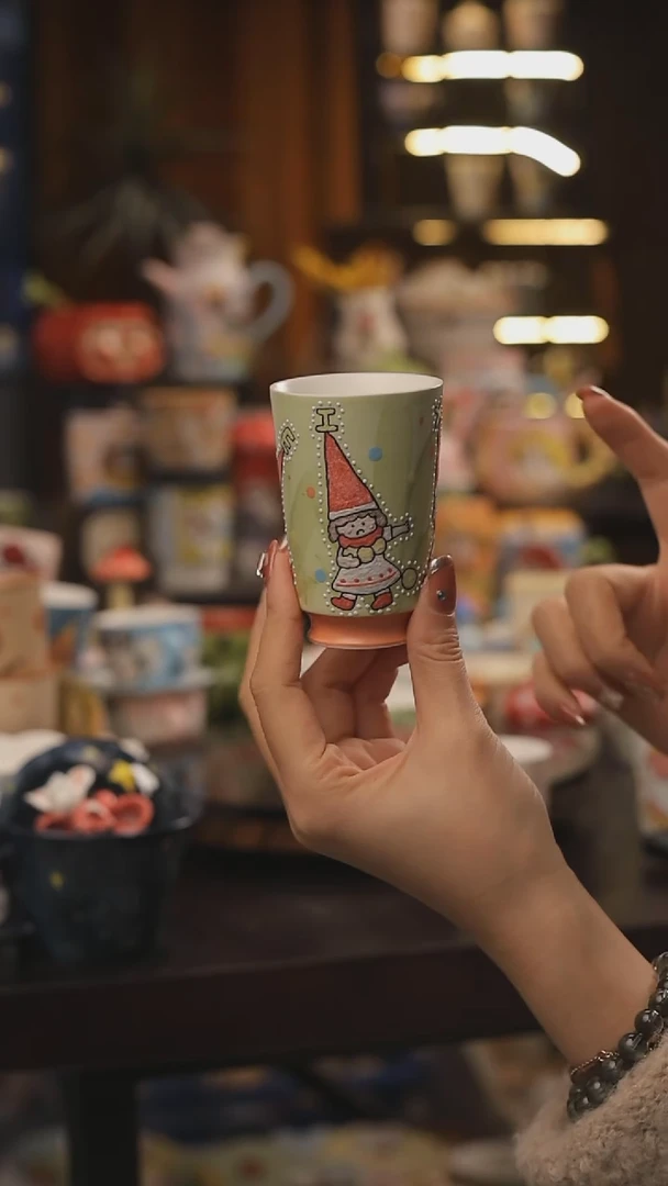 景德镇釉下彩绘设计师款式陶瓷