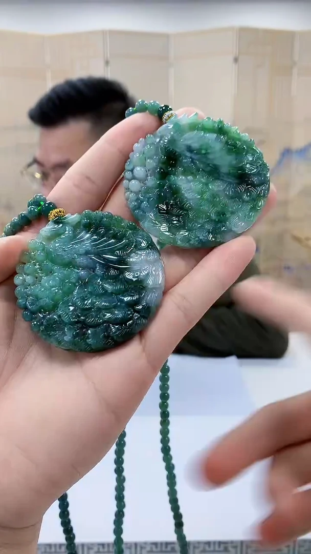 【闪购商品】定制翡翠未镶嵌5152bb-毛货挂件一对150赠珠链