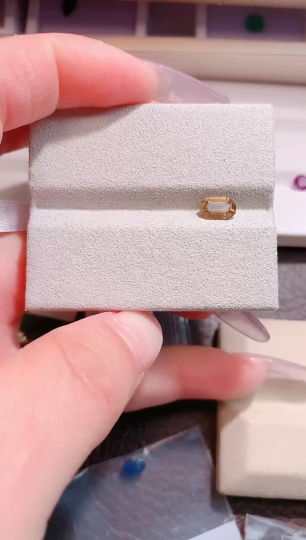 裸石蓝宝石1.19ct  【内有包体】