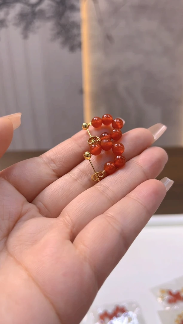 14K金镶嵌南红玛瑙耳饰E416