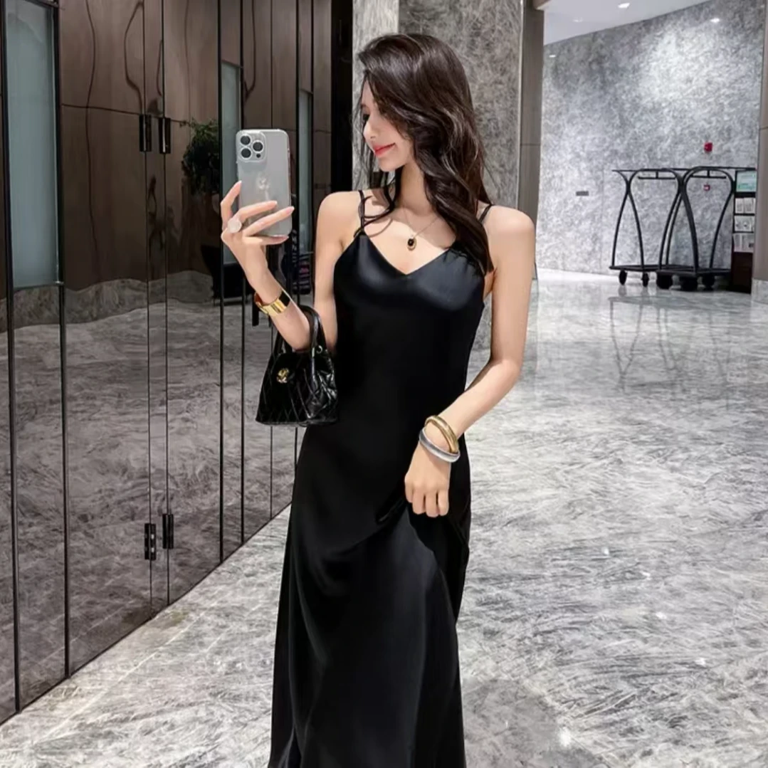气质优雅鎏光缎面鱼尾裙修身显瘦夏季连衣裙法式时尚女神吊带裙