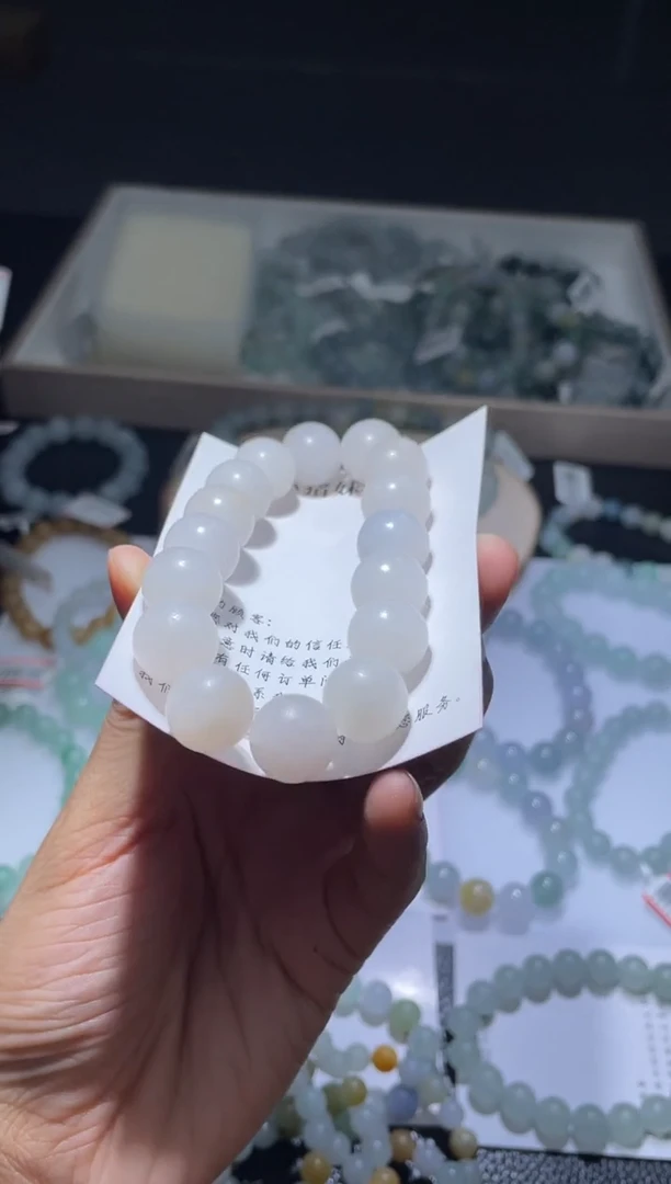 未镶嵌定制翡翠翡翠手串