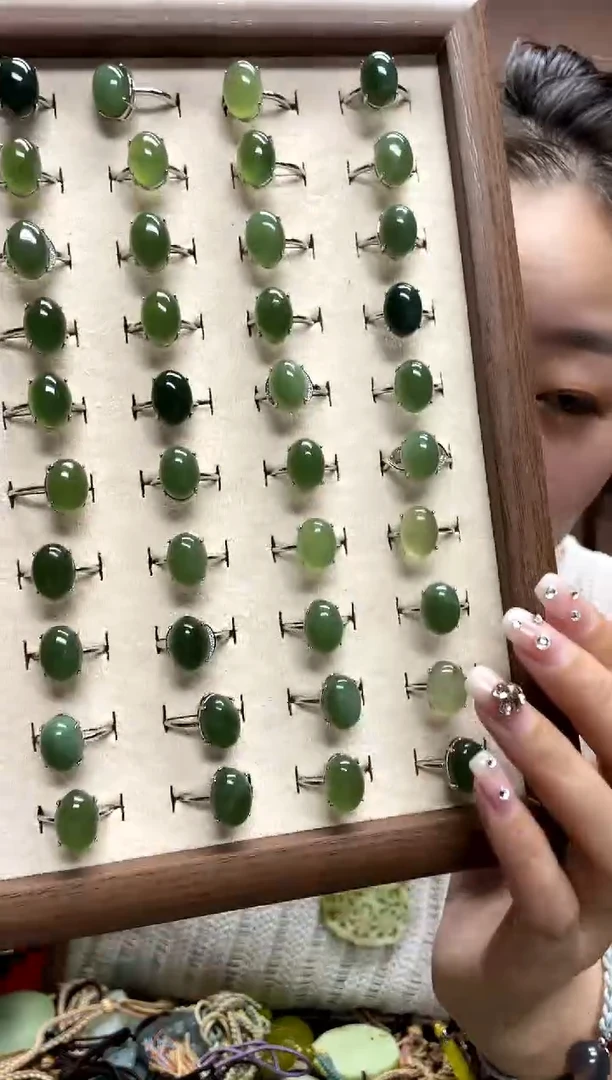 【闪购商品】岫玉戒指未镶嵌·多样性发货其中一件