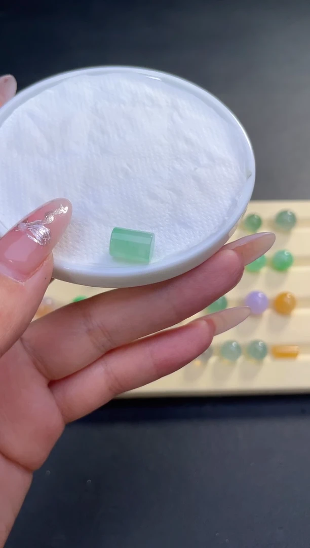 未镶嵌定制翡翠156