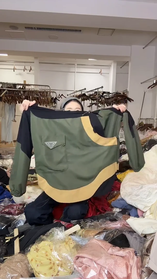 样衣       M码       80-120斤