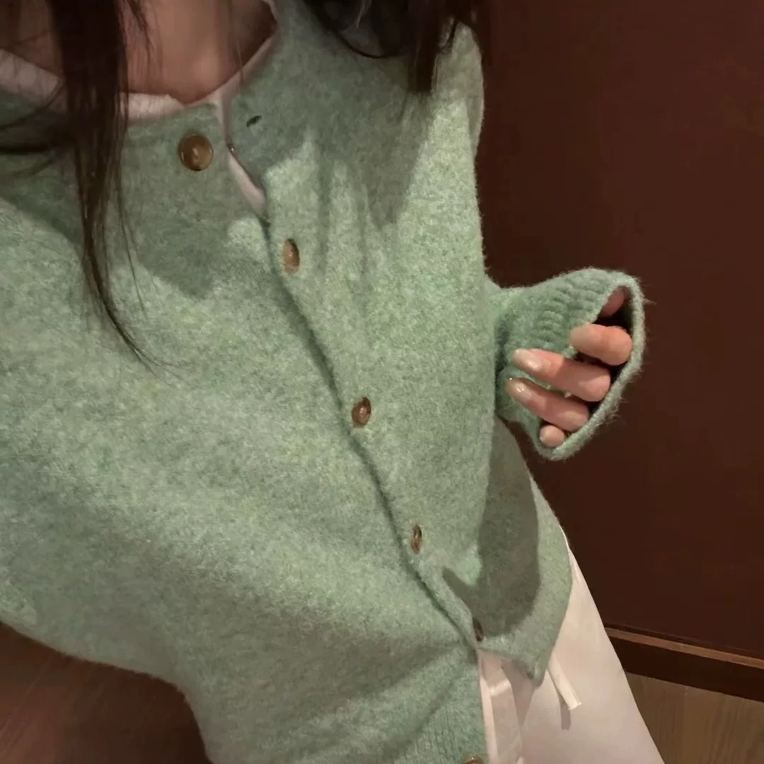 羊毛混纺/复古圆领针织开衫秋冬外套绿色毛衣女ZB0041