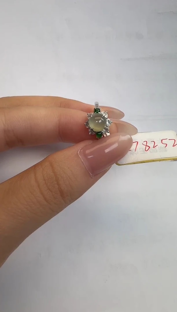 银S925镶嵌戒指翡翠通体925银镶缅甸A货翡翠戒指0322