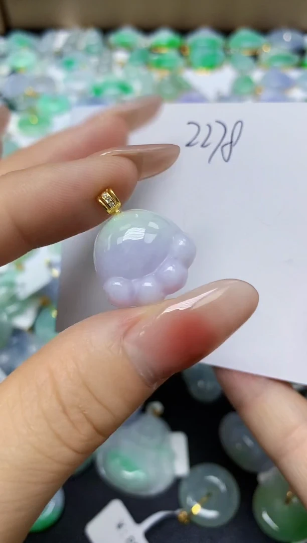 翡翠未镶嵌颈饰 天然缅甸翡翠A货