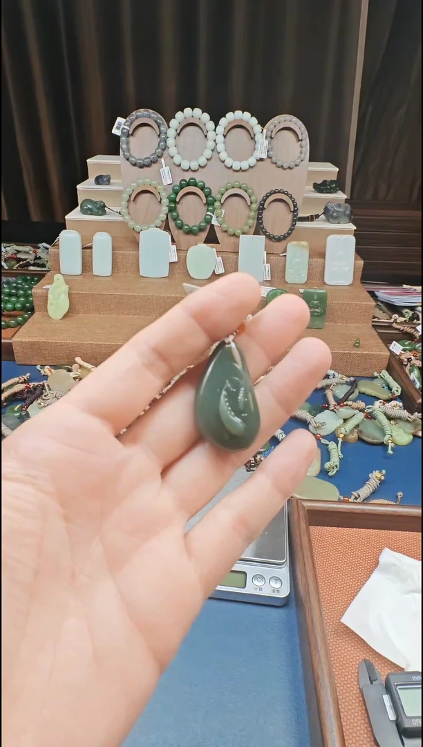 颈饰未镶嵌和田玉多样性发货拍一发一