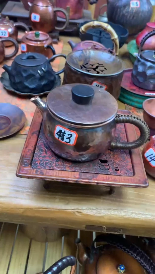 紫铜做旧大号汉瓦壶