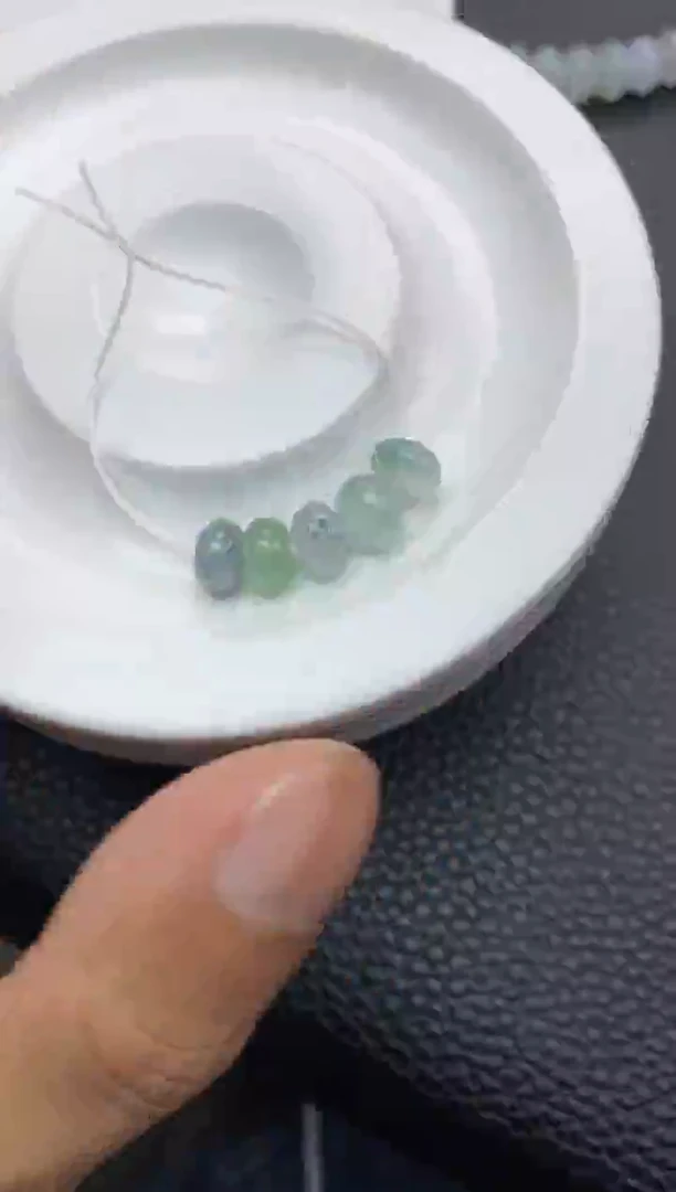 翡翠散珠55天然A货翡翠散珠卡7+