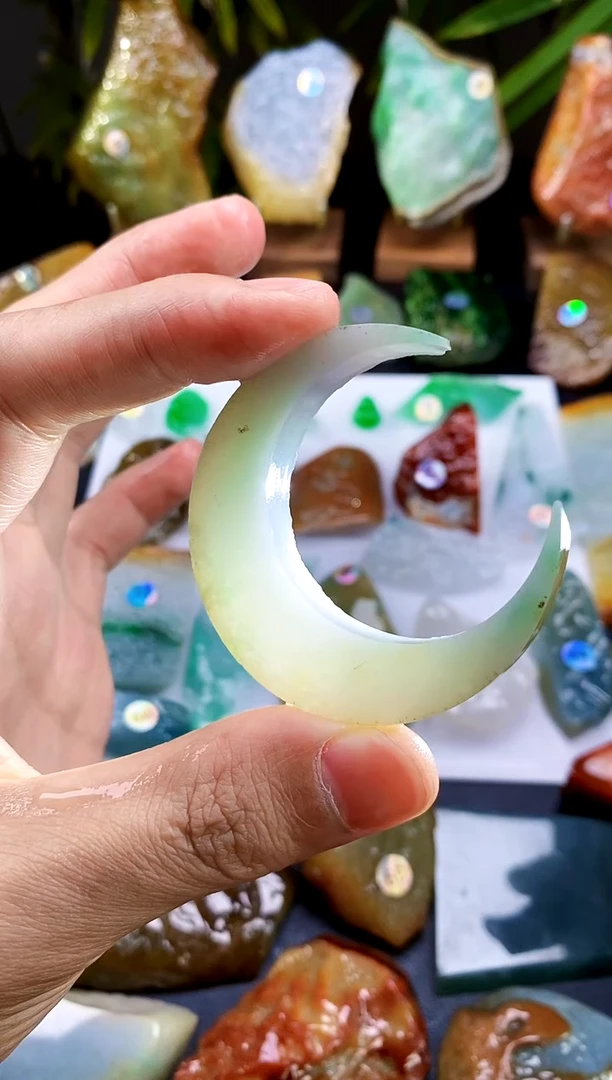 【闪购商品】定制翡翠未镶嵌翡翠