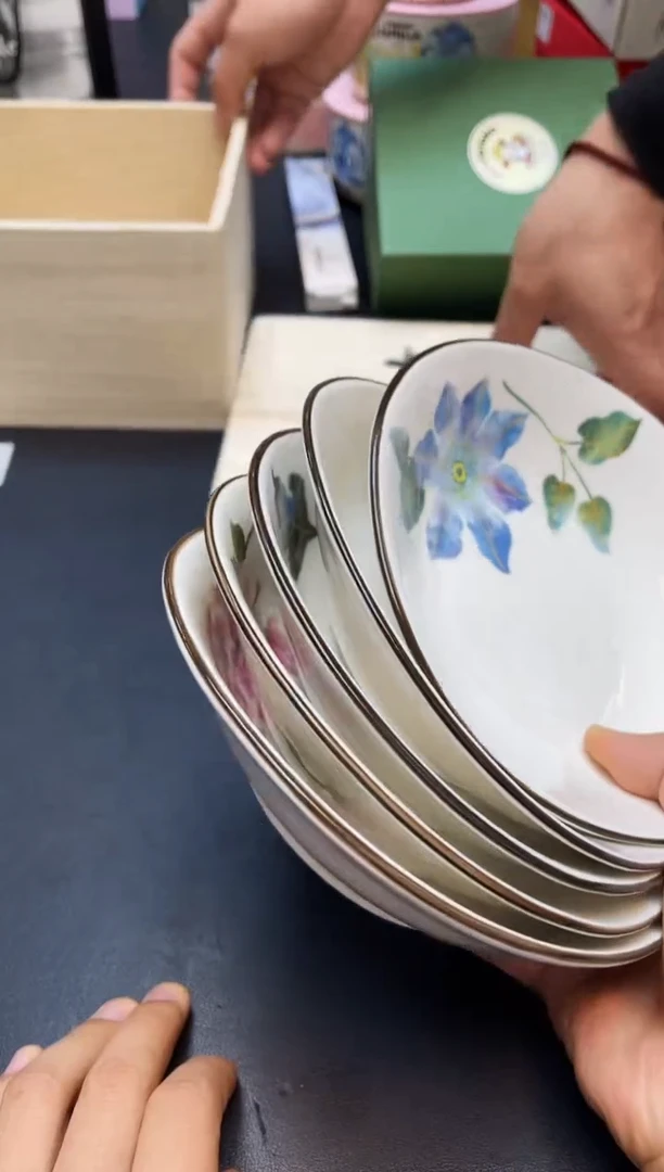 瓷片我又回来了全部漏@@WE2198