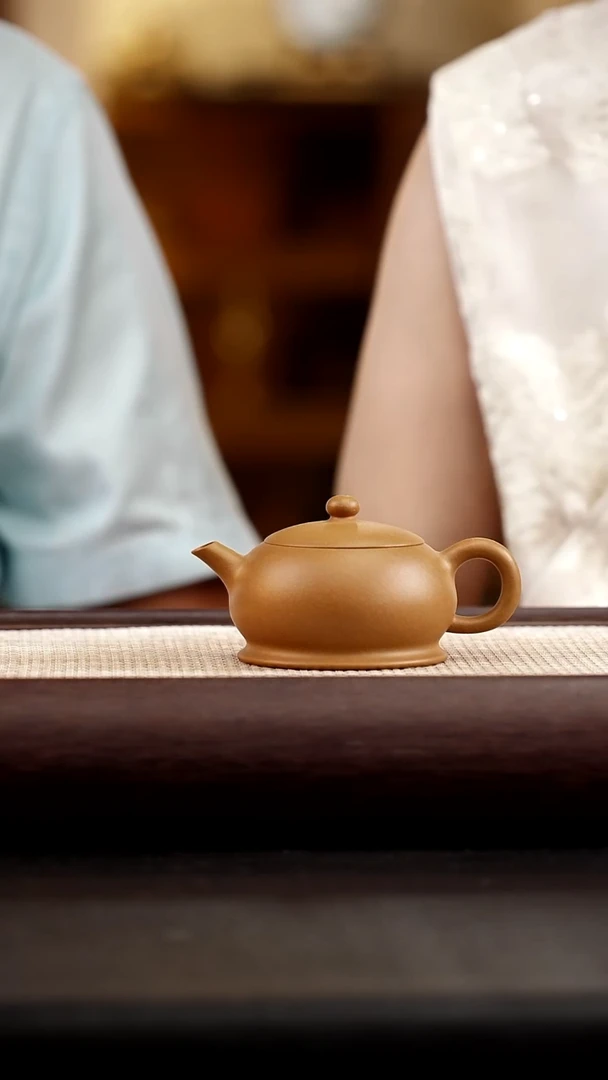 茶壶紫砂黄金段贵妃西施